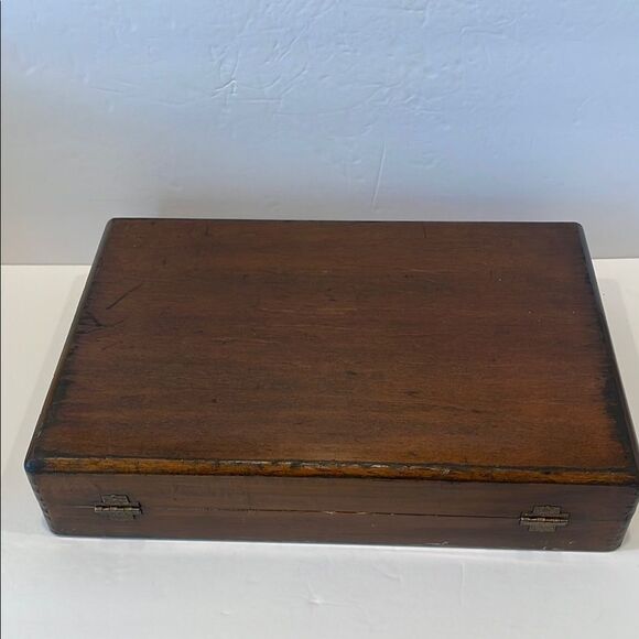 Retroneu 18/0 Japan Gold Tone Stainless Flatware Twist 66 Piece Serving for 12 - Picture 9 of 12